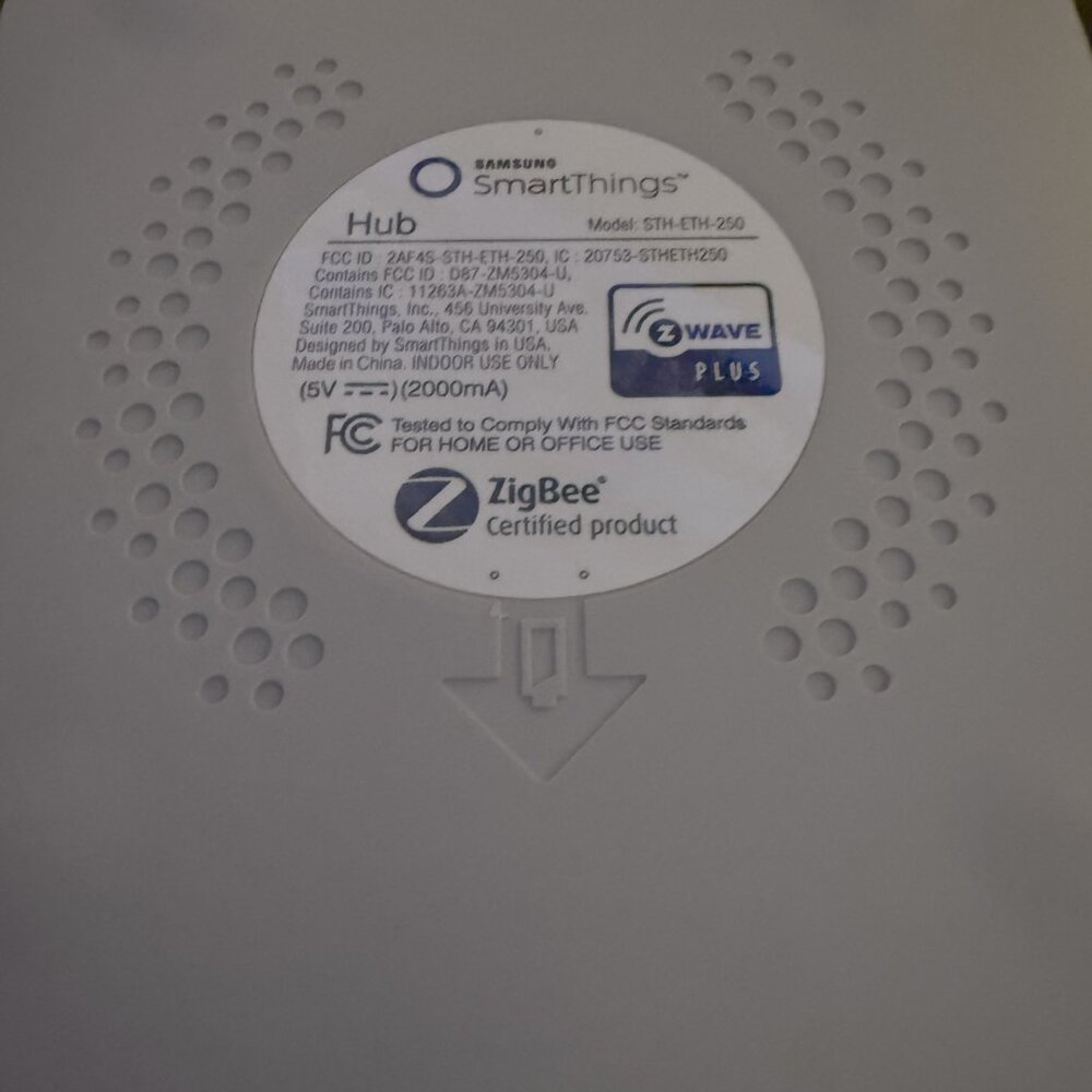 Samsung SmartThings Smart Hub 2nd Generation STH-ETH-250 w/cords, Tested Works!